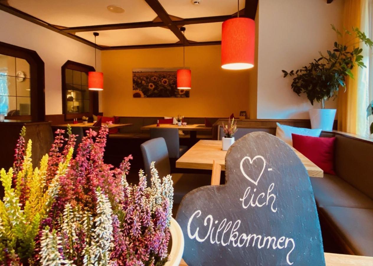 Hotel Sonnenhuegel バート・ベヴェンセン エクステリア 写真