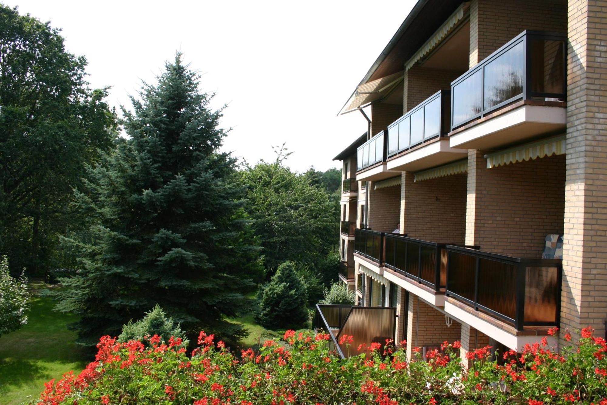 Hotel Sonnenhuegel バート・ベヴェンセン エクステリア 写真